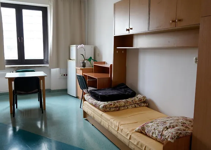 Dom Studencki Centaur Хостел Вроцлав